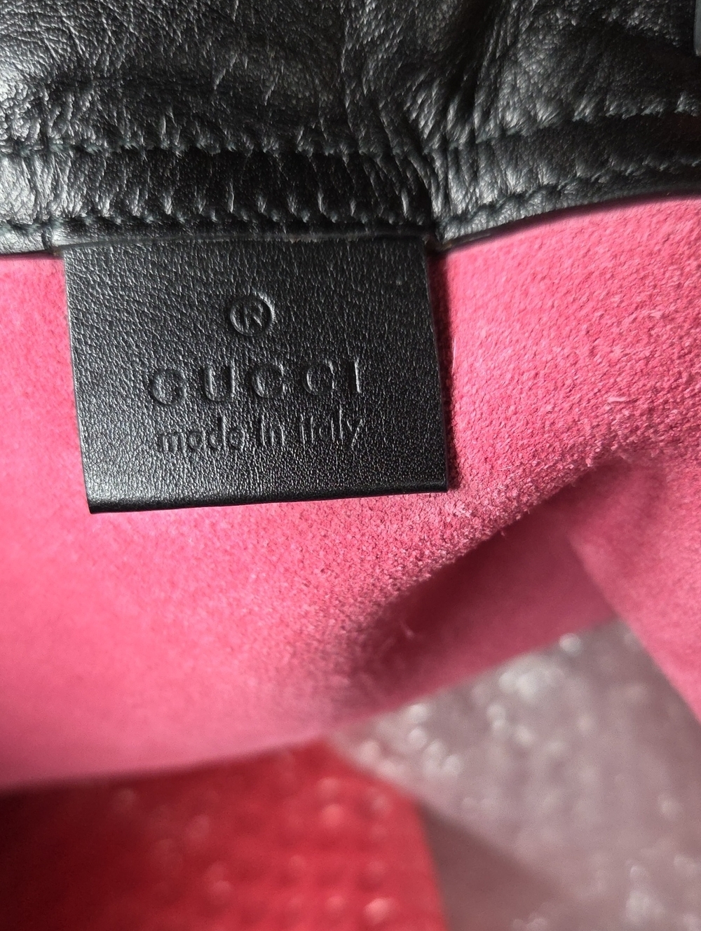 Gucci Hot Pink Leather Drawstring Backpack with Green Logo - Picture 7 of 10